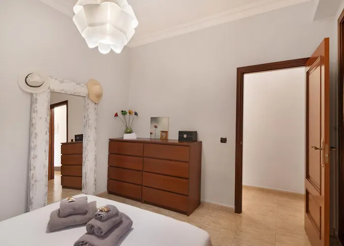 Next To Canteras Charming *